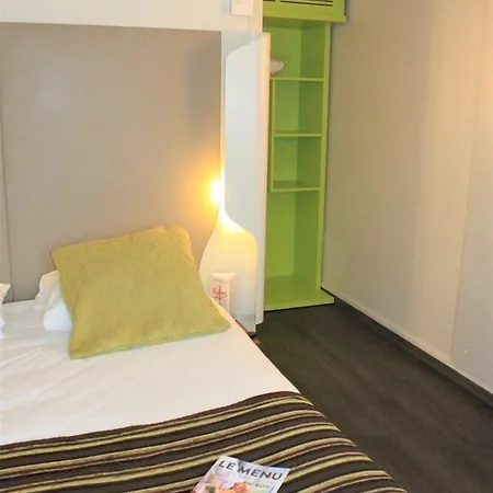 Hotel Campanile Sud - Bezannes 3*