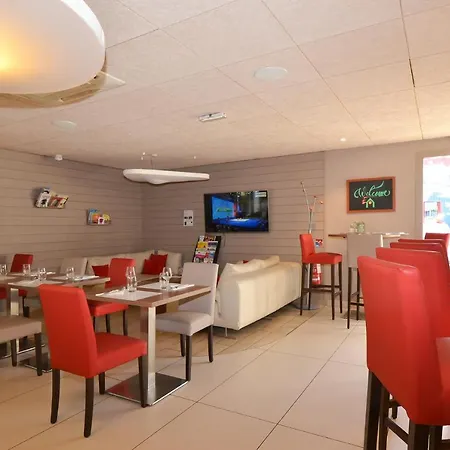 Hotel Campanile Sud Bezannes 3*