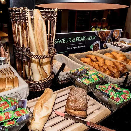 Hotel Campanile Sud Bezannes 3*