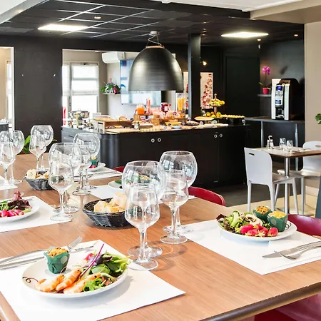 Campanile Sud Bezannes 3*