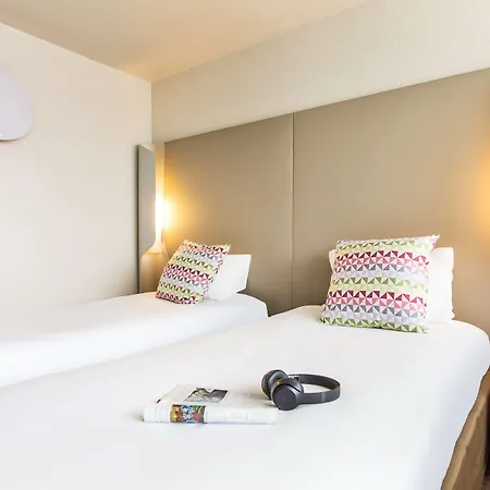 Campanile Sud Bezannes Hotel