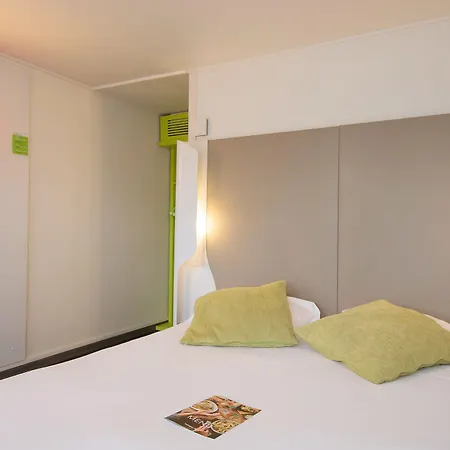 Campanile Sud Bezannes Hotel