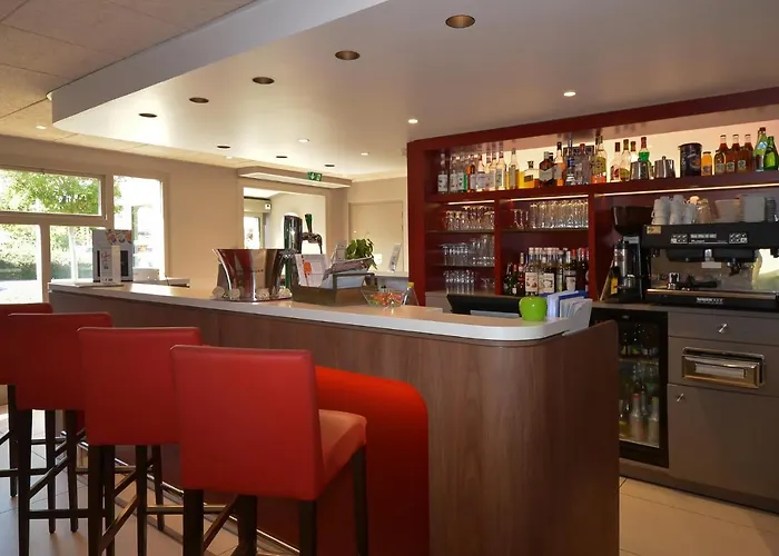 Campanile Sud Bezannes 3*