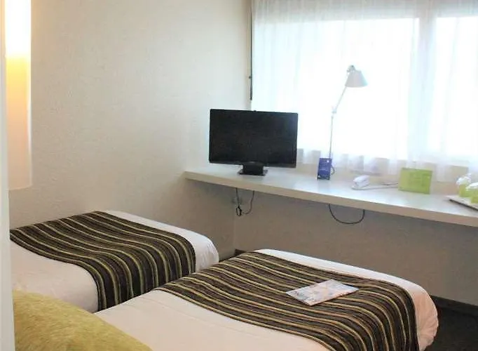 Campanile Sud Bezannes Ρενς