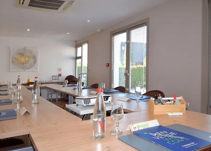 Campanile Sud Bezannes 3* Ρενς