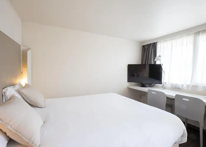 Campanile Sud Bezannes Hotel Remeš