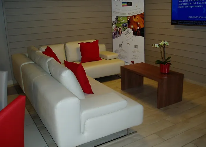 Campanile Sud Bezannes 3*