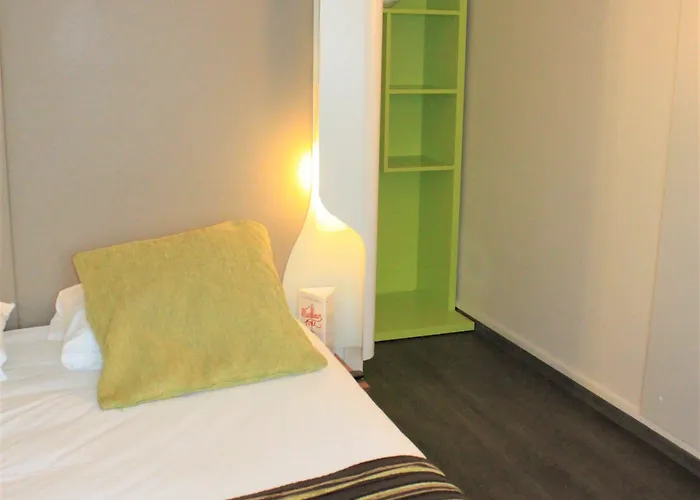 Campanile Sud Bezannes 3*