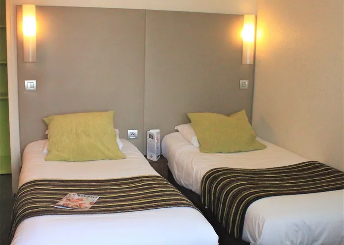 Campanile Sud Bezannes 3* Ρενς