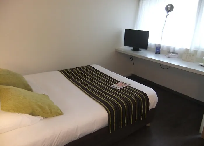 Campanile Sud Bezannes Remeš