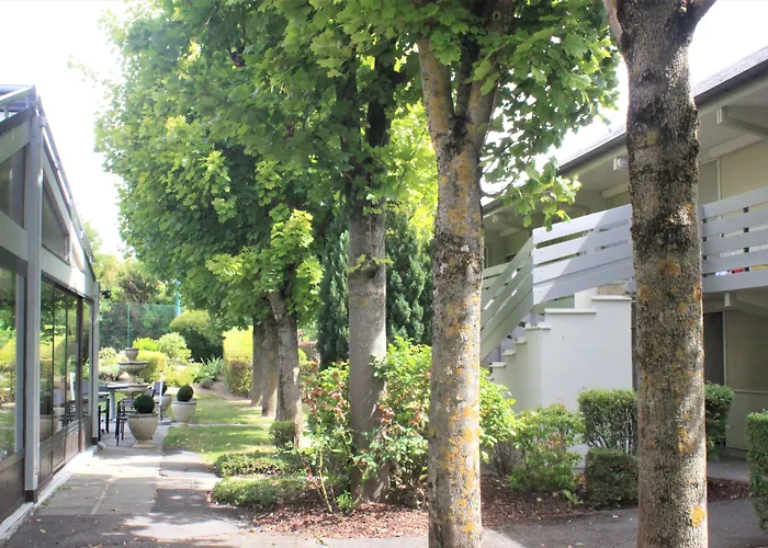 Campanile Sud Bezannes