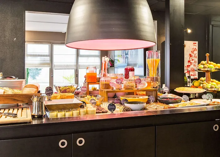 Campanile Sud Bezannes Hotel