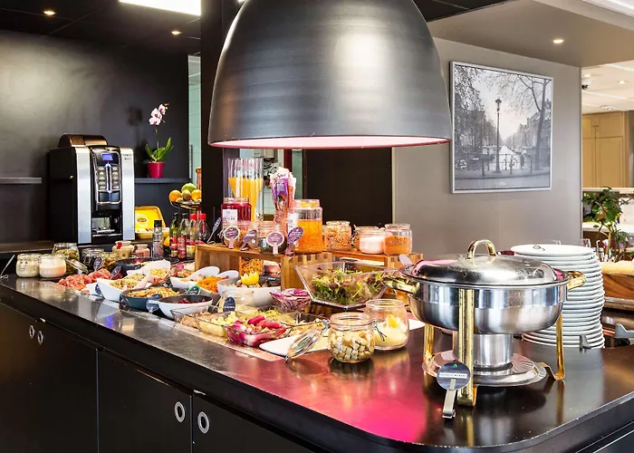 Campanile Sud Bezannes Hotel 3*