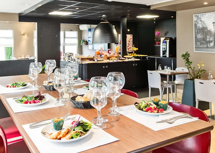 Campanile Sud Bezannes 3*